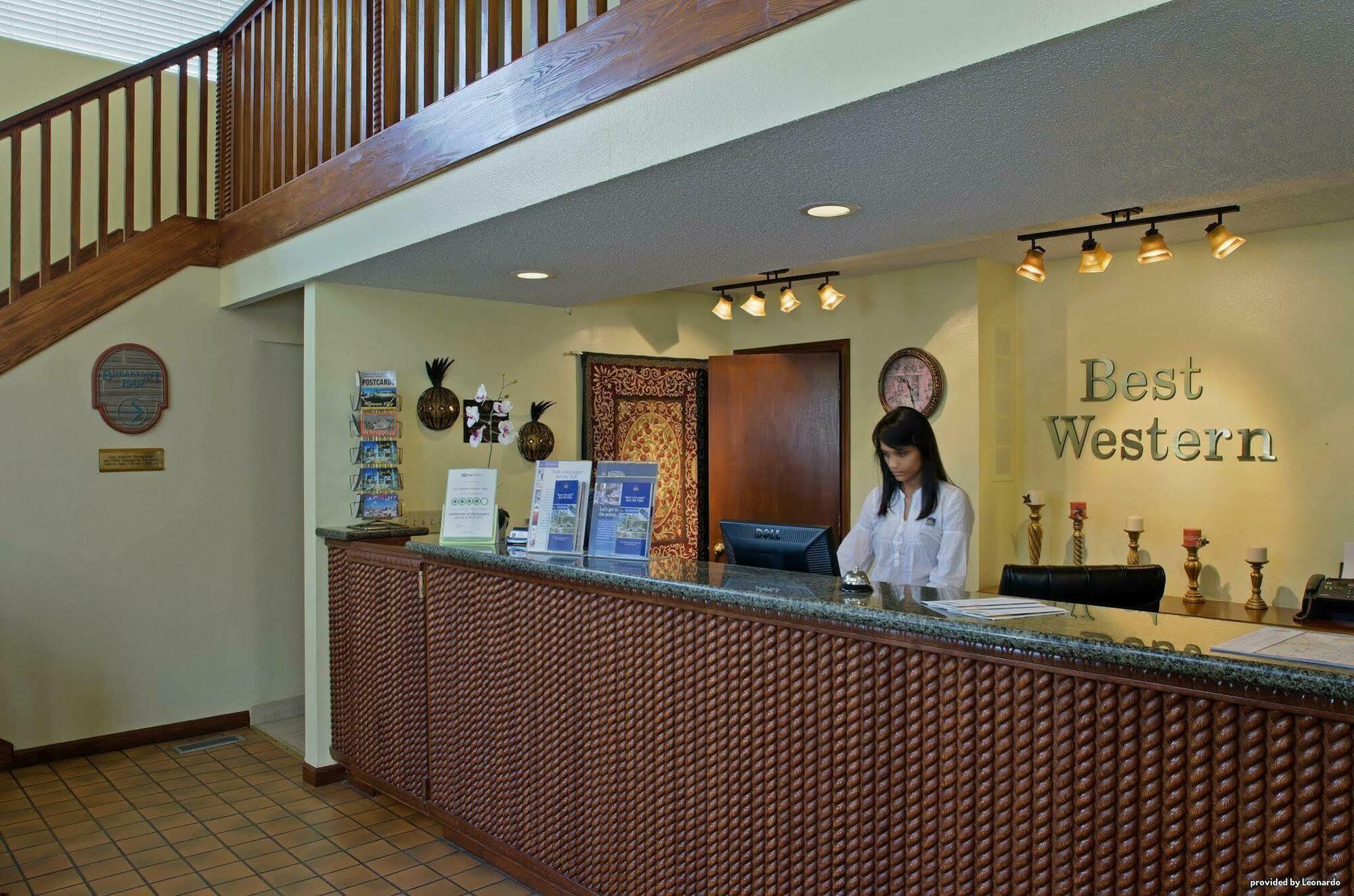 Surestay By Best Western Kansas City Country Inn North Interior foto